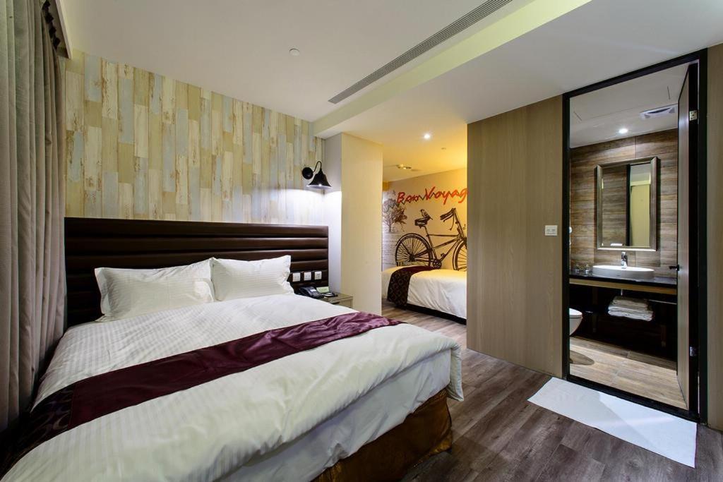 Stay Hotel - Taichung Zhongqing Dış mekan fotoğraf