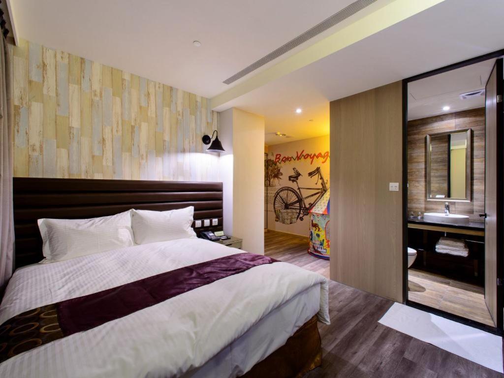 Stay Hotel - Taichung Zhongqing Dış mekan fotoğraf