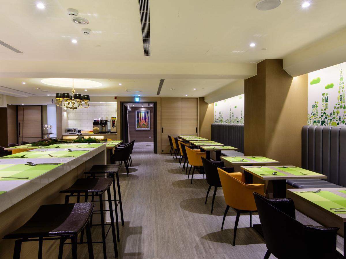 Stay Hotel - Taichung Zhongqing Dış mekan fotoğraf