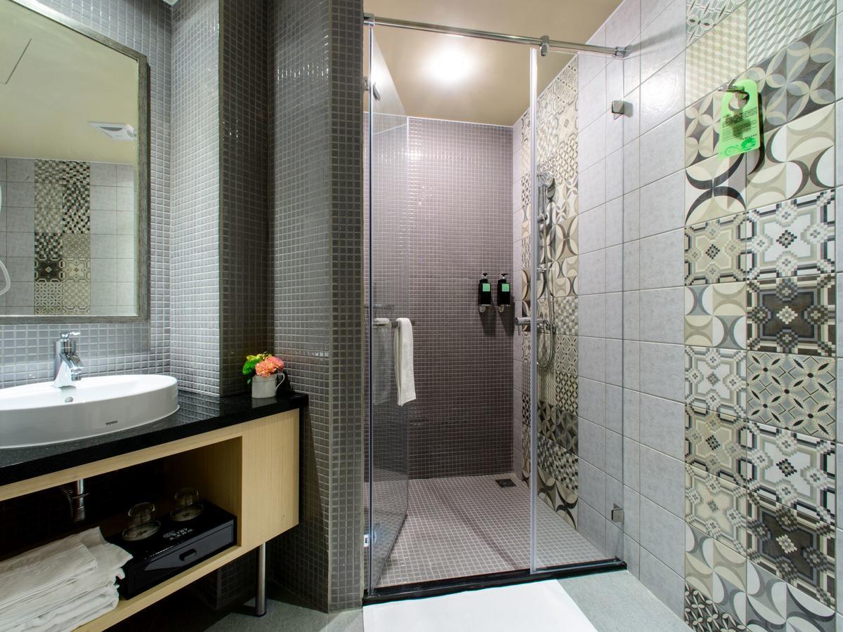 Stay Hotel - Taichung Zhongqing Dış mekan fotoğraf