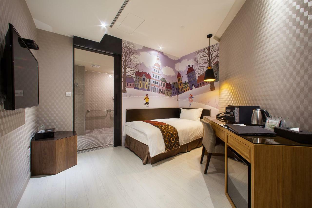 Stay Hotel - Taichung Zhongqing Dış mekan fotoğraf