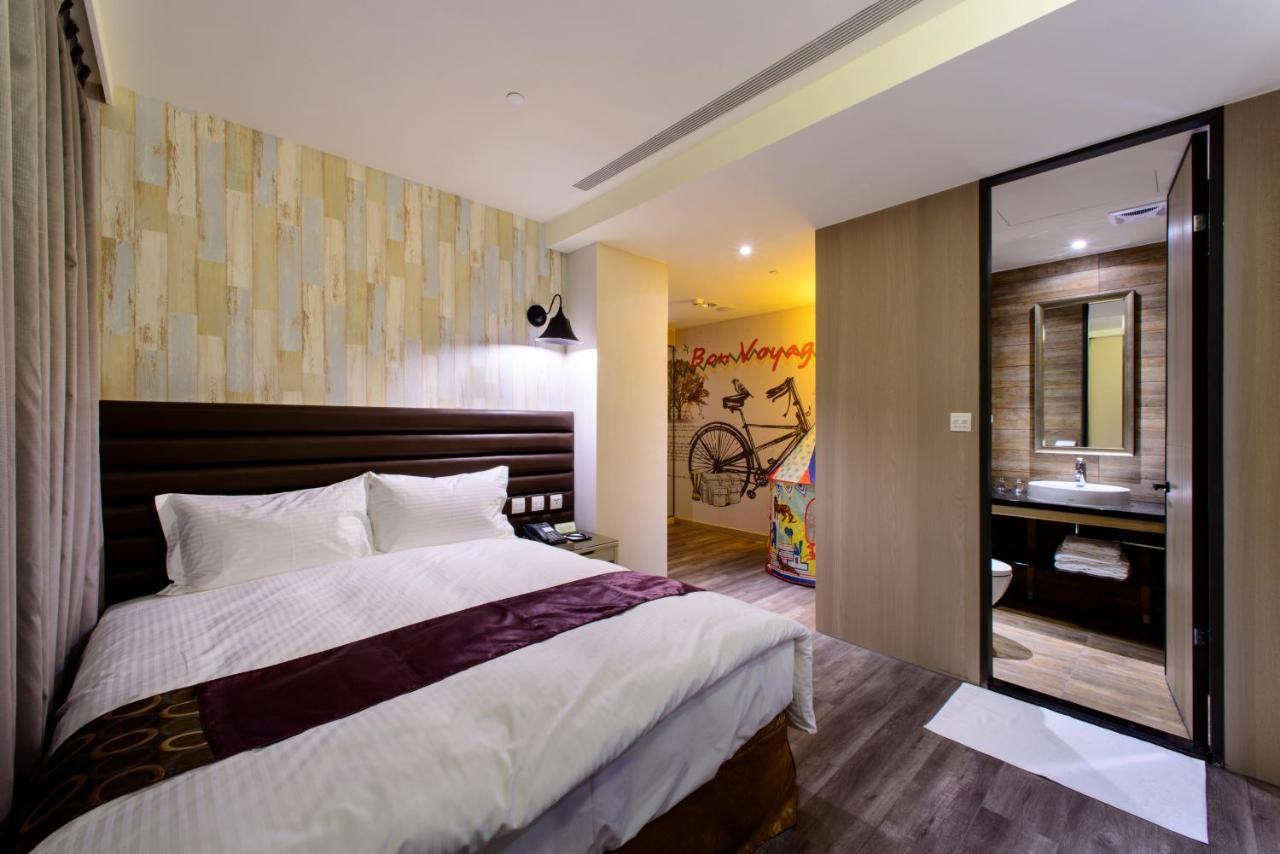 Stay Hotel - Taichung Zhongqing Dış mekan fotoğraf